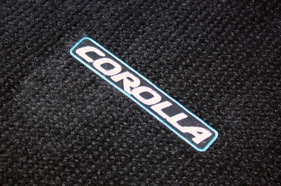  Toyota Corolla 2014 года  (фото 39 из 212)